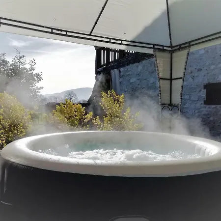 ゲストハウス La Magie Des Reves モンレジョ